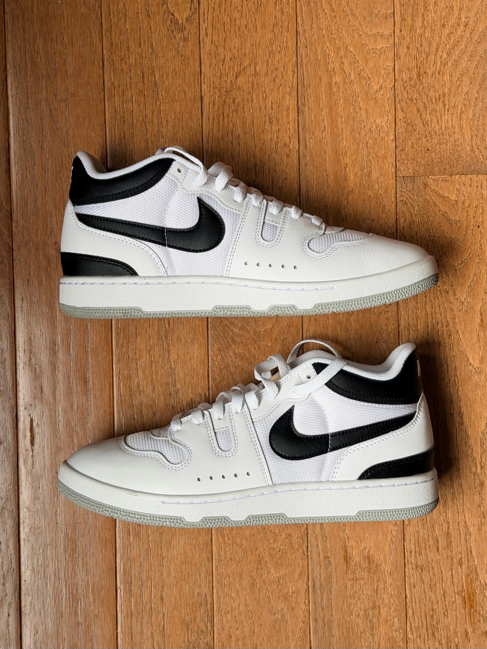 Nike Mac Attack QS SP White Black FB8938-101 Men’s Size 11 VNDS